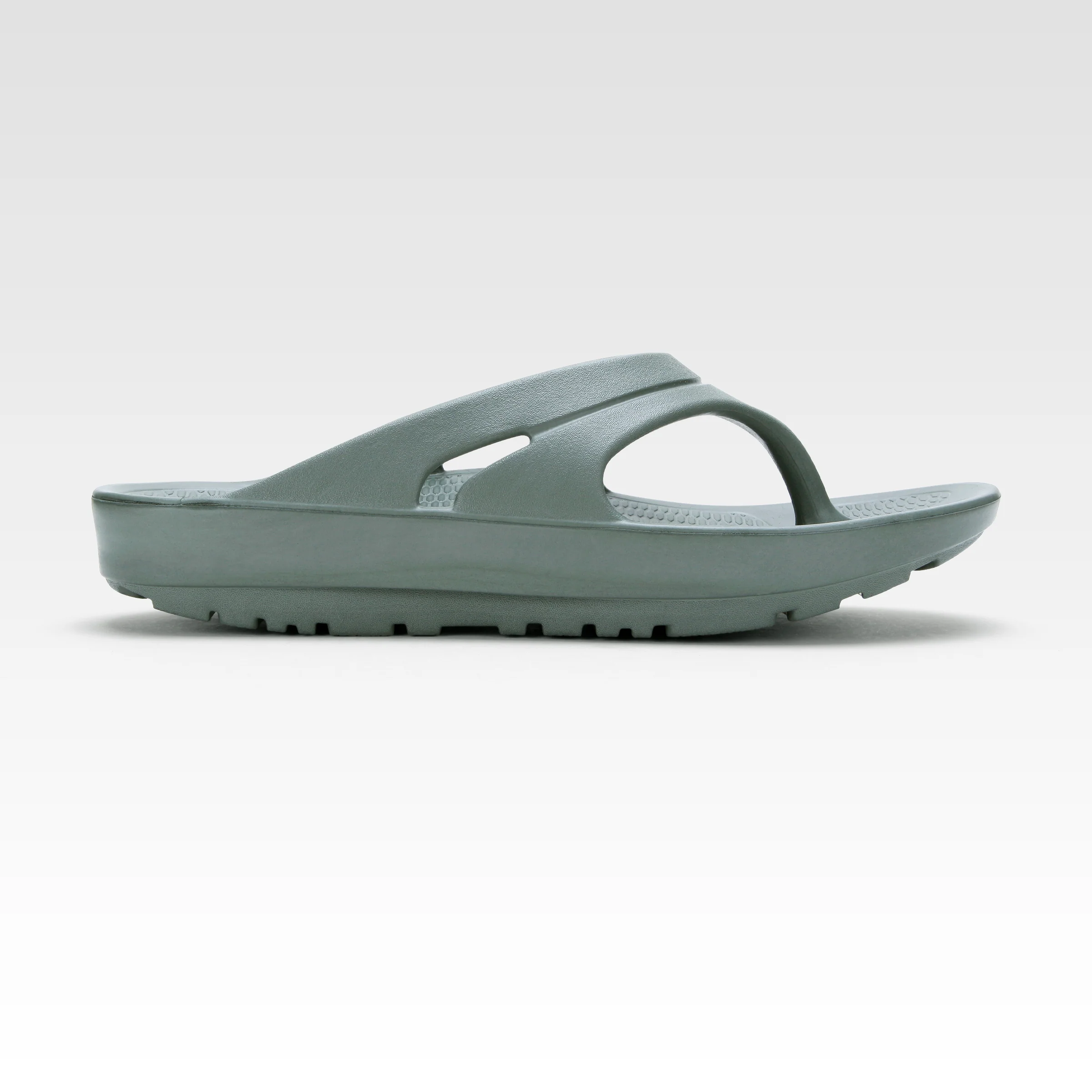 Youth Recovery Flip Flop, Nineteenth Green
